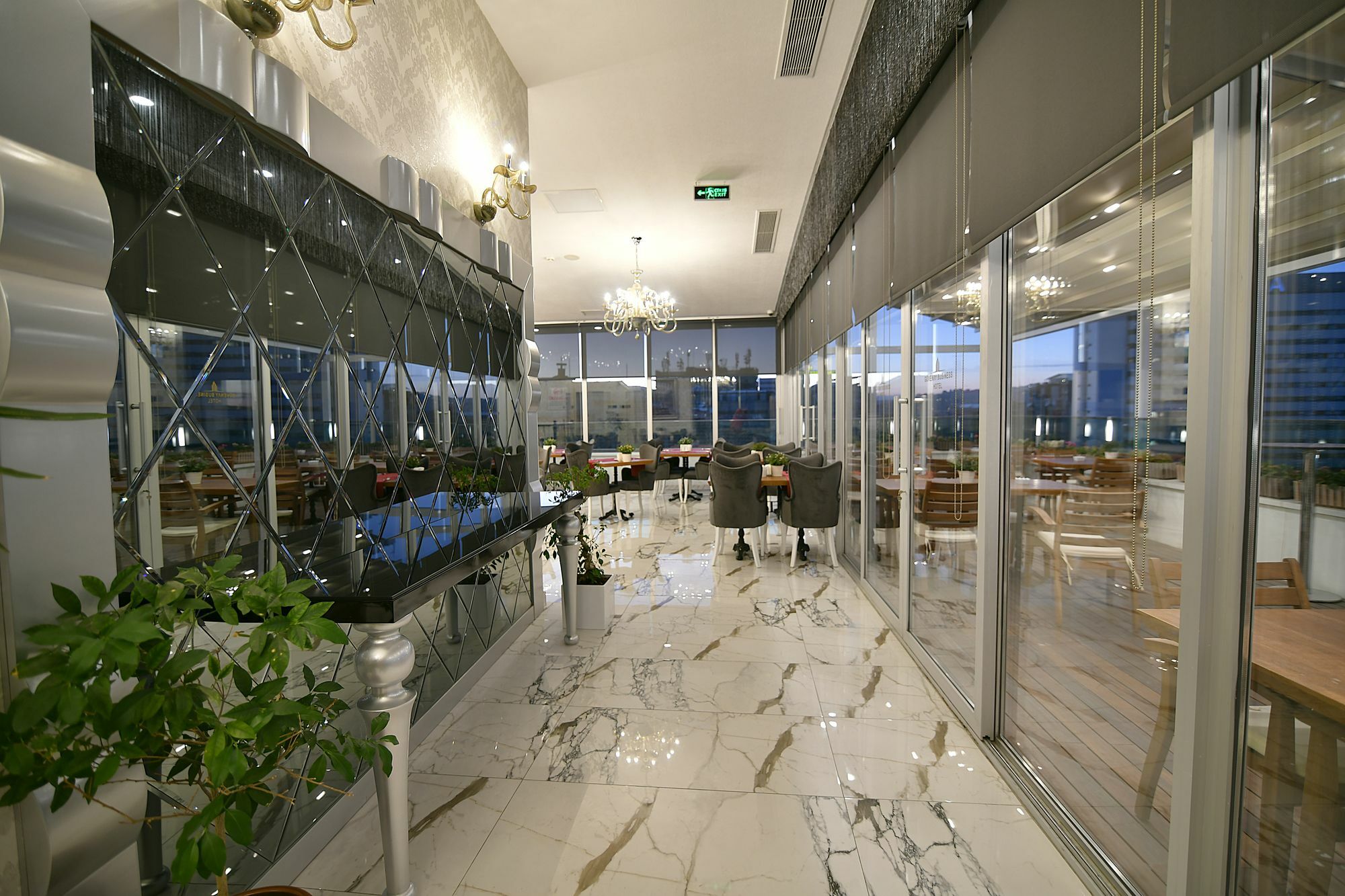 Guvenay Business Hotel Анкара Екстериор снимка